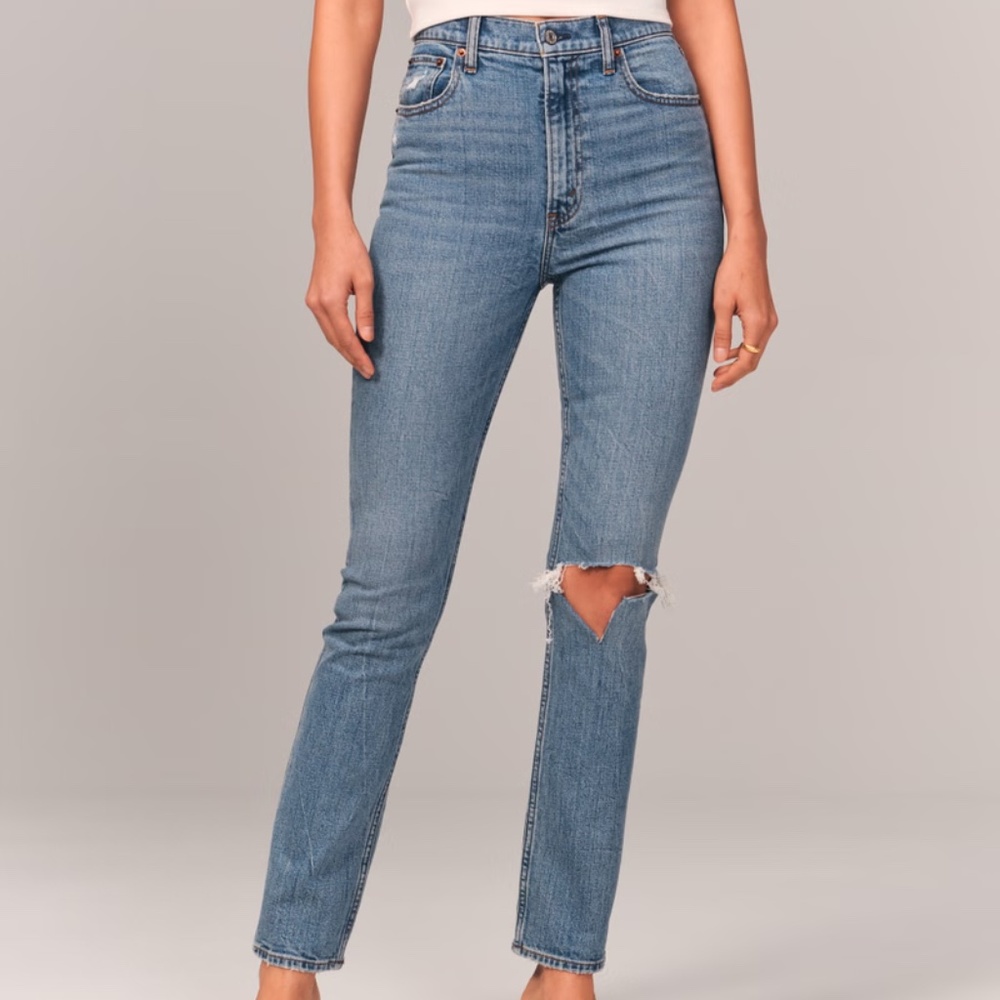 NEW Abercrombie | 90's Slim Straight Ultra High Rise Jeans, Size 25